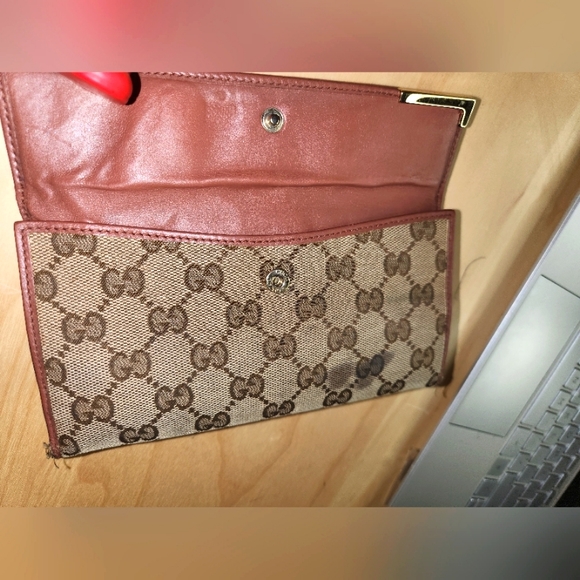 Authentic Vintage Guccima Wallets - Picture 15 of 16